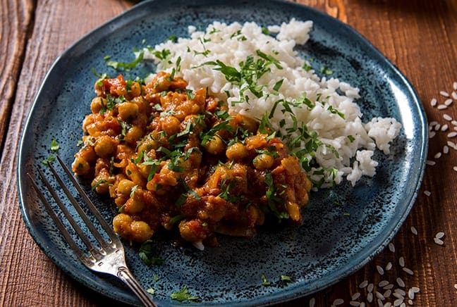 Slimming recipe of the month – Chick Pea and Spinach Curry…