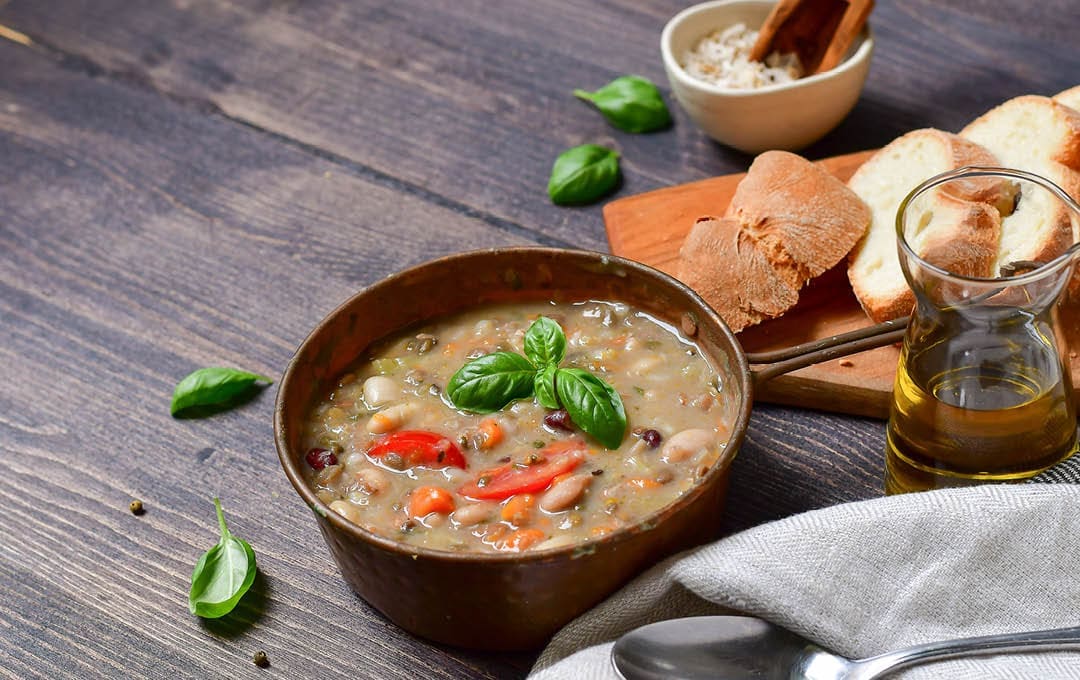 Diet Plan Week 1 – Recipe 6 Tuscan Bean Soup