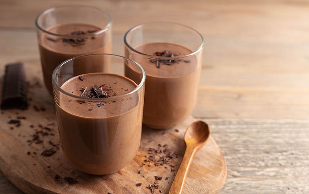 April Diet Plan Week 2 – Recipe 12 Berries Chocolate Mousse